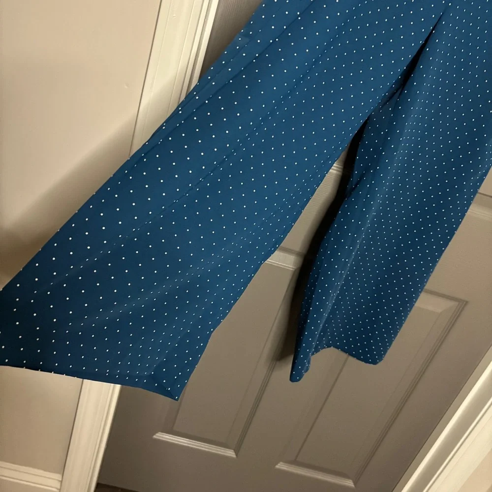 J. Jill New Wearever Collection Easy Care Wide Leg Cropped Pants Blue Large - Picture 10 of 14